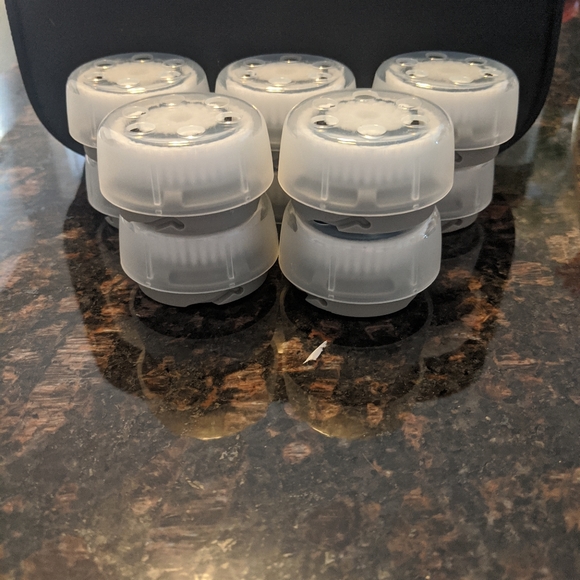 Claire Sonic brush heads - Picture 4 of 4